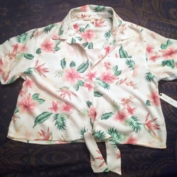 Vanilla Star Tops - Vanilla Star Tropical Floral Cropped Button Down, Sz L